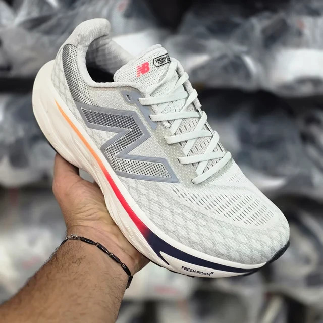 کتونی نیوبالانس فرش فوم مسترکوالیتی /New Balance Fresh Foam/سایز 36 الی 45/فروش عمده و تک
