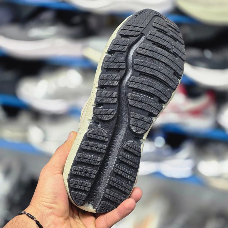 کتونی بروکس گاست مکس 2 /Brooks Ghost Max 2/سایز 40 تا 45/فروش عمده و تک