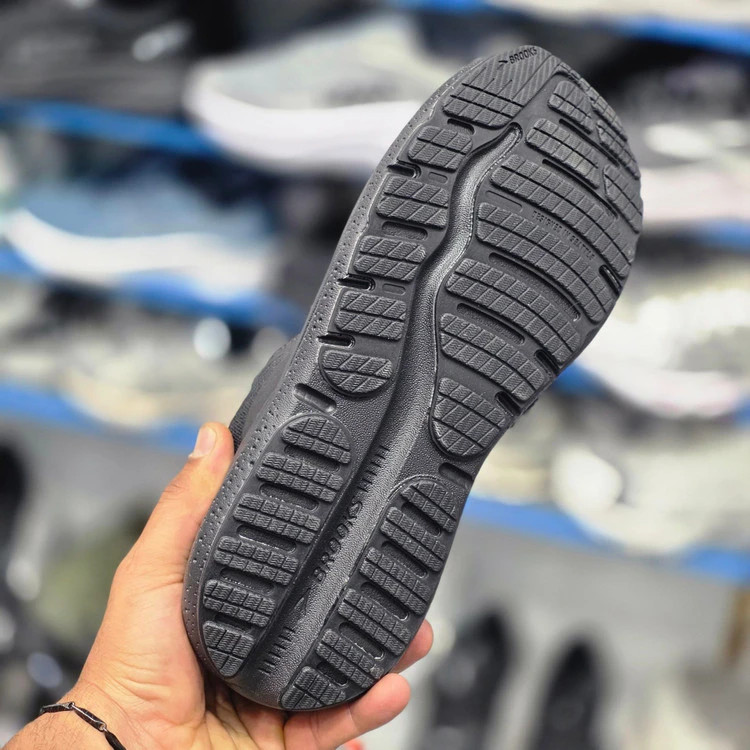 کتونی بروکس گاست مکس 2 مسرکوالیتی/Brooks Ghost Max 2/سایز 40 تا 45/فروش عمده و تک