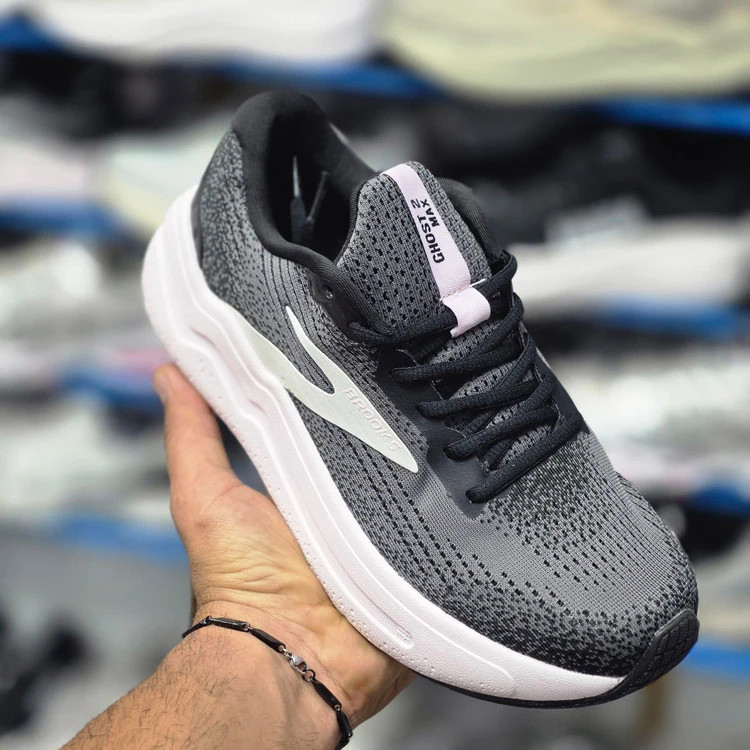 کتونی بروکس گاست مکس 2 مسرکوالیتی/Brooks Ghost Max 2/سایز 40 تا 45/فروش عمده و تک