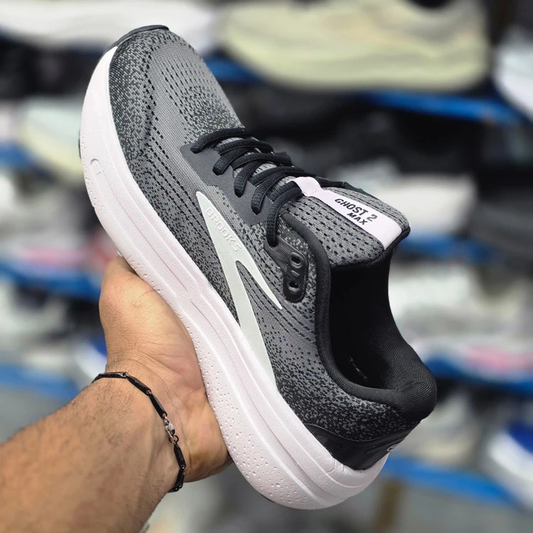 کتونی بروکس گاست مکس 2 مسرکوالیتی/Brooks Ghost Max 2/سایز 40 تا 45/فروش عمده و تک