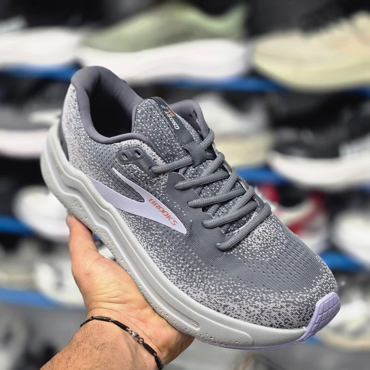 کتونی بروکس گاست مکس 2 مسرکوالیتی/Brooks Ghost Max 2/سایز 40 تا 45/فروش عمده و تک