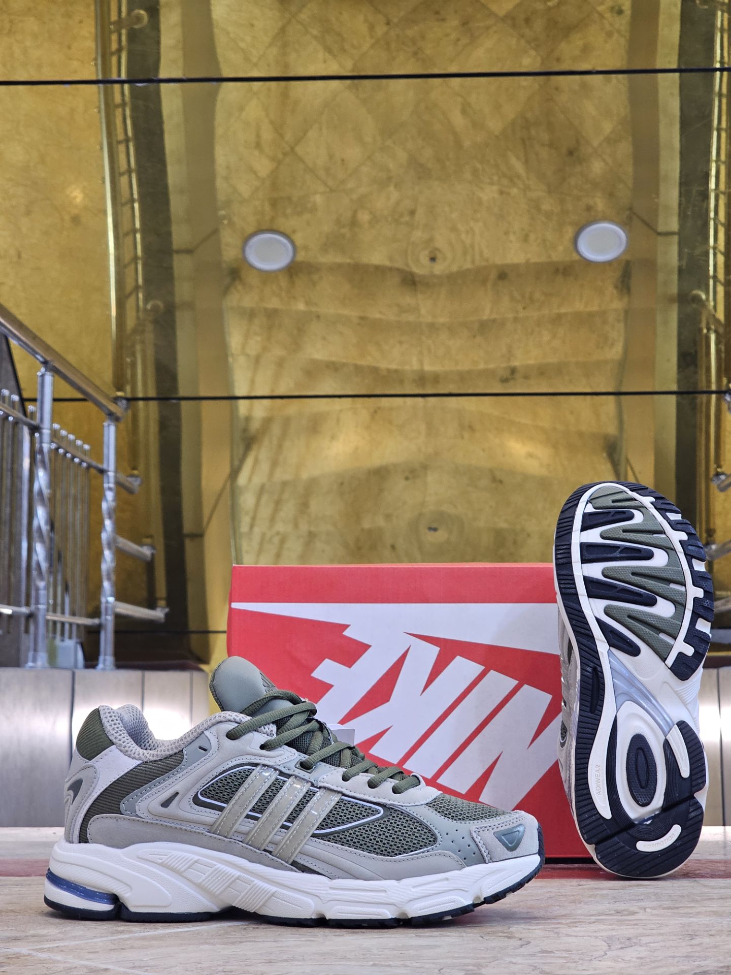 کتونی ادیداس ریسپانس CL مسترکوالیتی /سایز 40 الی 45/Adidas Response CL/فروش عمده و تک