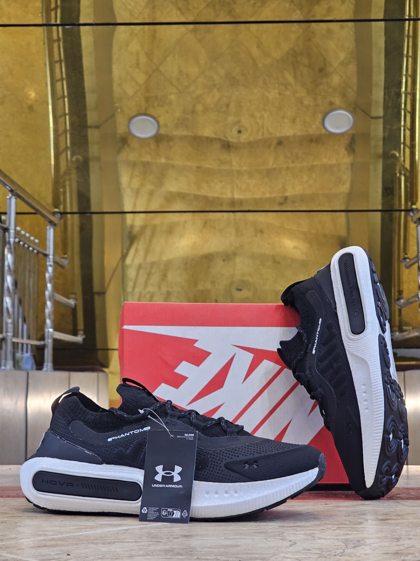 کتونی آندرآرمور هاور پلاس مسترکوالیتی /Under Armour HOVR+/سایز 40 الی 45/فروش عمده و تک