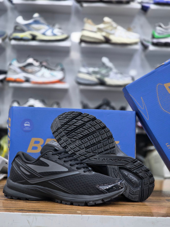 کتونی بروکس لندن 2017 مسرکوالیتی/Brooks London 2017/سایز 40 تا 45/فروش عمده و تک