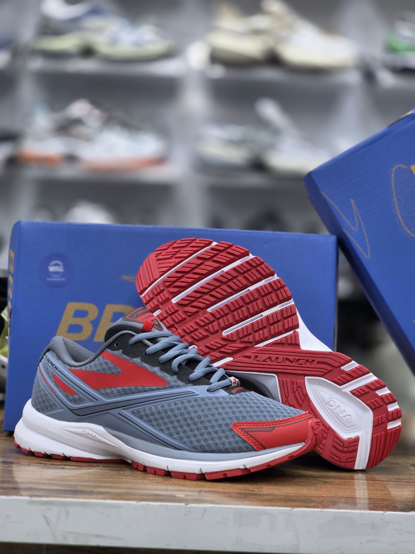 کتونی بروکس لندن 2017 مسرکوالیتی/Brooks London 2017/سایز 40 تا 45/فروش عمده و تک