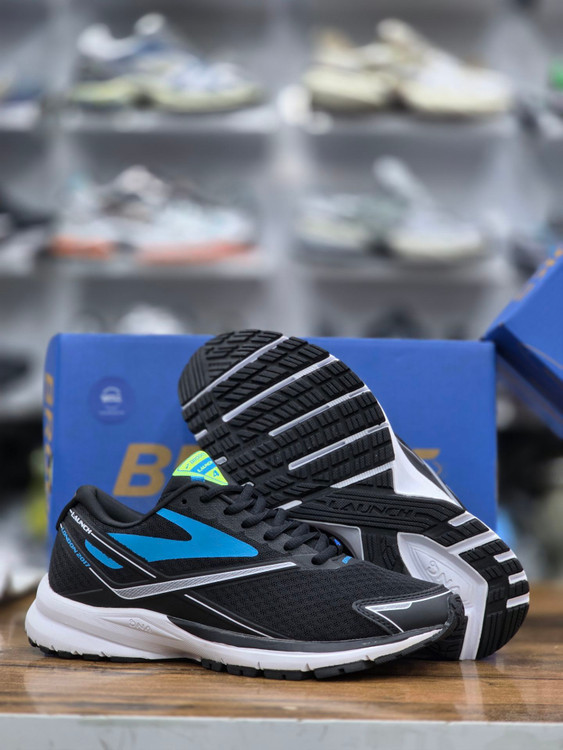 کتونی بروکس لندن 2017 مسرکوالیتی/Brooks London 2017/سایز 40 تا 45/فروش عمده و تک