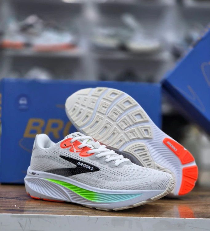 کتونی بروکس گاست 17 مسترکوالیتی /Brooks Ghost 17/سایز 40 الی 45/فروش عمده و تک
