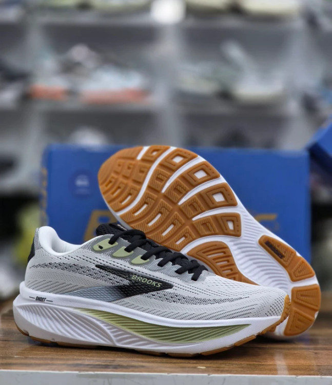 کتونی بروکس گاست 17 مسترکوالیتی /Brooks Ghost 17/سایز 40 الی 45/فروش عمده و تک