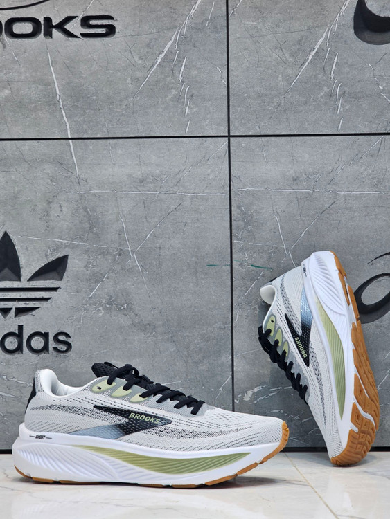 کتونی بروکس گاست 17 مسترکوالیتی /Brooks Ghost 17/سایز 40 الی 45/فروش عمده و تک