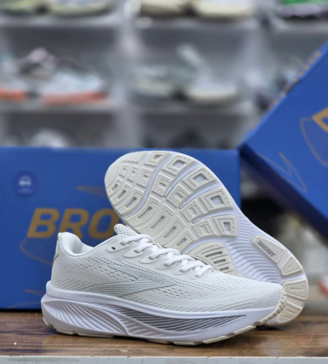 کتونی بروکس گاست 17 مسترکوالیتی /Brooks Ghost 17/سایز 40 الی 45/فروش عمده و تک