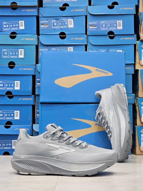 کتونی بروکس گاست 17 مسترکوالیتی /Brooks Ghost 17/سایز 40 الی 45/فروش عمده و تک