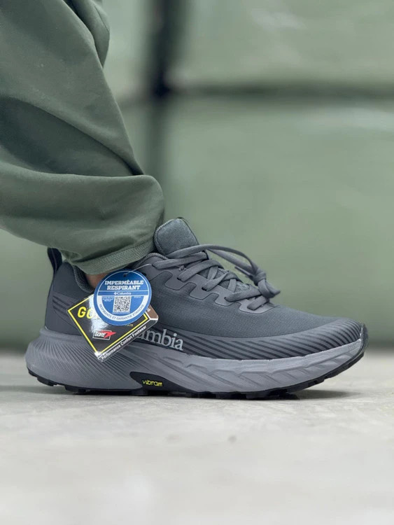 کتونی طبیعت گردی کلمبیا ضدآب/سایز 40 الی 45/Columbia GORE-TEX/ فروش عمده و تک