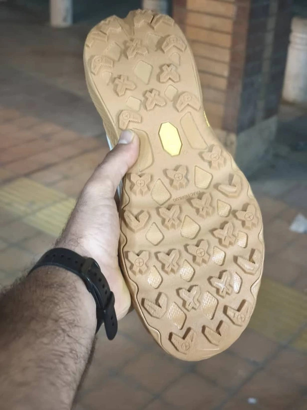 کتونی طبیعت گردی کلمبیا ضدآب/سایز 40 الی 45/Columbia GORE-TEX/ فروش عمده و تک