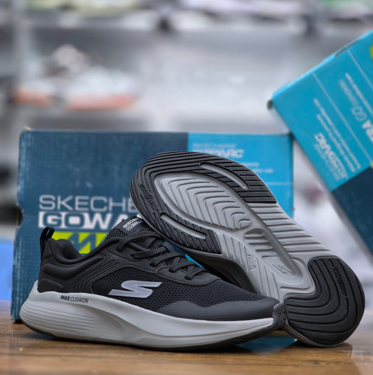 کتونی طبی اسکیچرز مکس کوشن مسترکوالیتی /سایز 40 الی 45/Skechers Max Cushioning Terminus/ فروش عمده و تک