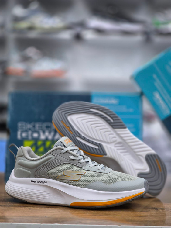 کتونی طبی اسکیچرز مکس کوشن مسترکوالیتی /سایز 40 الی 45/Skechers Max Cushioning Terminus/ فروش عمده و تک