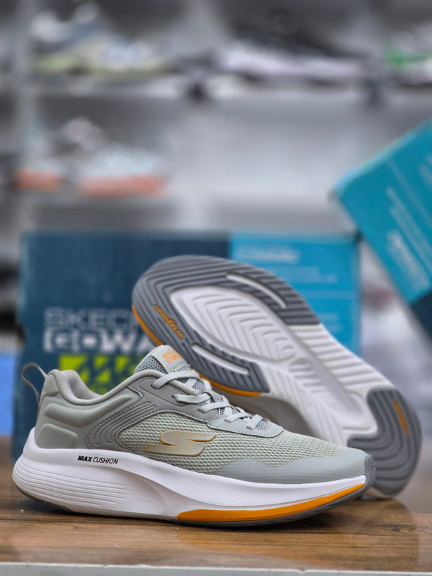 کتونی طبی اسکیچرز مکس کوشن مسترکوالیتی /سایز 40 الی 45/Skechers Max Cushioning Terminus/ فروش عمده و تک