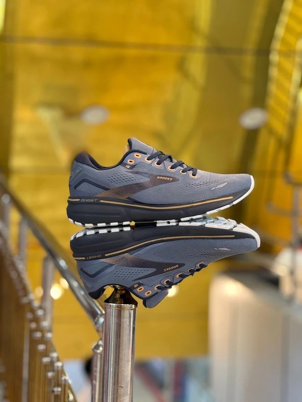 کتونی بروکس گاست 15 مسترکوالیتی/Brooks Ghost 15/سایز 36 الی 45
