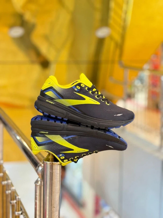 کتونی بروکس گاست 15 مسترکوالیتی/Brooks Ghost 15/سایز 40 الی 45