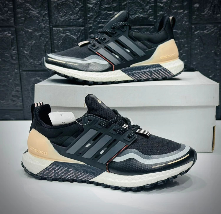 کتونی ادیداس اولترا بوست ویتنامی/Adidas Ultraboost All Terrain/سایز 36 الی 40/ فروش عمده و تک