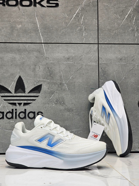 کتونی نیوبالانس فرش فوم مسترکوالیتی /New Balance Fresh Foam/سایز 40 الی 45/ فروش عمده و تک