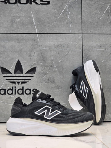 کتونی نیوبالانس فرش فوم مسترکوالیتی /New Balance Fresh Foam/سایز 40 الی 45/ فروش عمده و تک
