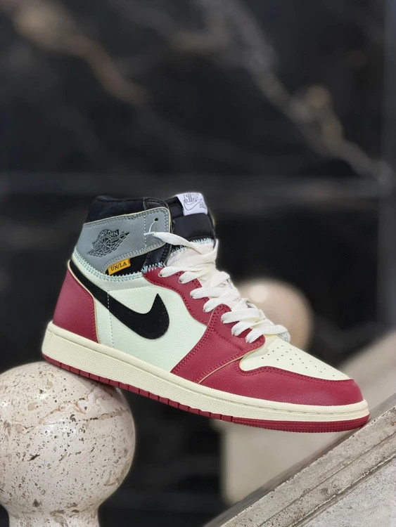کتونی نایک ایر جردن 1 مسترکوالیتی/سایز 40 الی 45/Nike Air Jordan 1/ فروش عمده و تک