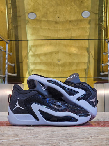 کتونی نایک ایر جردن تیتوم ۱ PF مسترکوالیتی /سایز 42/ Nike Air Jordan Tatum 1 PF / فروش عمده و تک