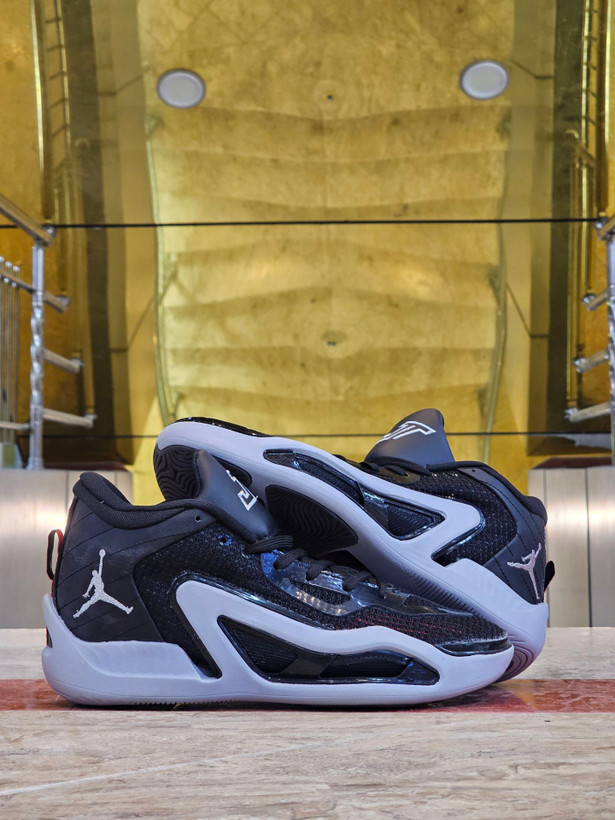 کتونی نایک ایر جردن تیتوم ۱ PF مسترکوالیتی /سایز 42/ Nike Air Jordan Tatum 1 PF / فروش عمده و تک