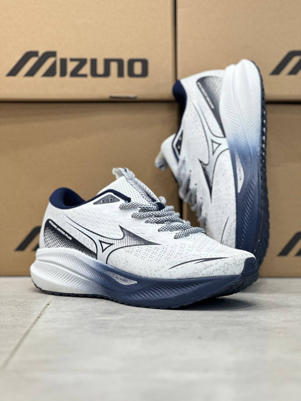 کتونی میزانو آسترو پلاس مسترکوالیتی /Mizuno Astro Plus/سایز ۴۰ الی ۴۵/فروش عمده و تک