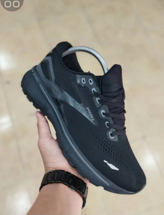 کتونی مسترکوالیتی بروکس گاست 15 /Brooks Ghost 15/سایز 40 الی 45 / مشکی