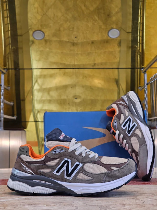 کتونی پیاده روی نیوبالانس ۹۹۰ مسترکوالیتی /سایز 40 الی ۴۵/New Balance 990