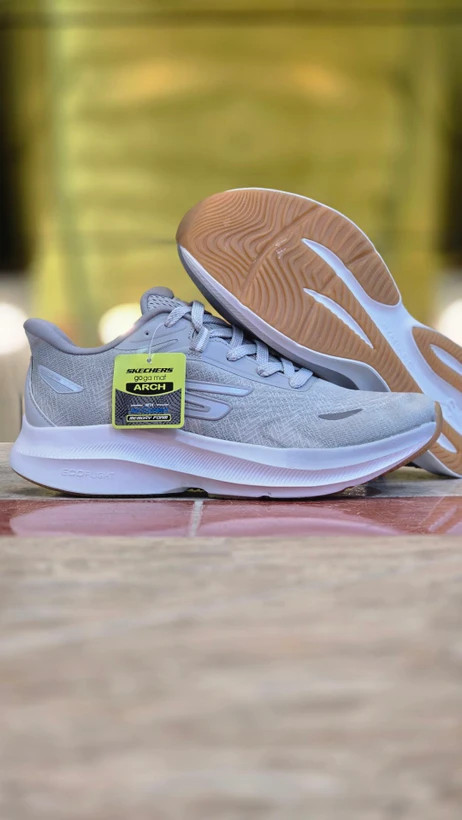 کتونی طبی و پیاده روی اسکیچرز اسلیپ اومو مسترکوالیتی /سایز 40 الی 45/Skechers Slip-ins Uomo