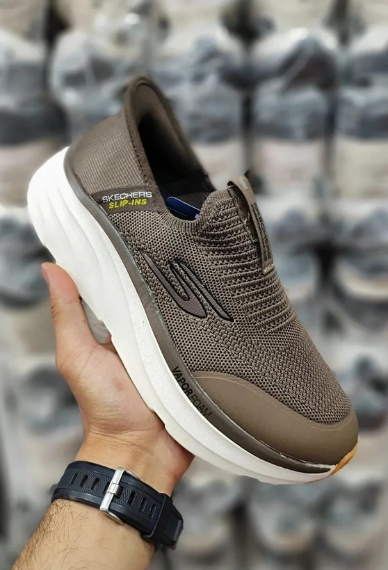 کفشی طبی اسکیچرز اسلیپ مسترکوالیتی بدون بند /سایز 40 الی 45/Skechers Slip-ins Uomo/ قهوه ای زیره سفید