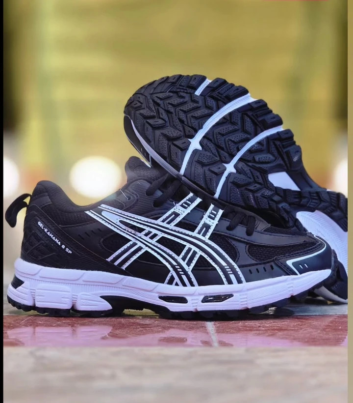 کتونی اسیکس کاهانا 8 مسترکوالیتی /سایز 37 الی 40 /Asics Kahana 8/ مشکی زیره سفید