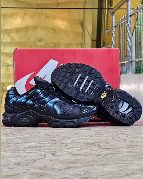 کتونی نایک ایرمکس تی ان پلاس مسترکوالیتی / سایز 40 الی 45 /Nike Air Max TN Plus / فروش عمده و تک