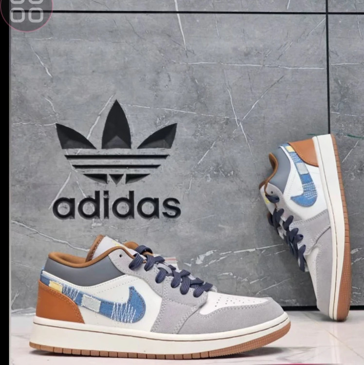 کتونی نایک ایر جردن 1 تراویس اسکات مسترکوالیتی /سایز 37 الی 40/Air jordan 1 High Travis Scot
