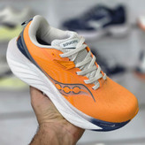 کتونی رانینگ ساکونی تریمپ 22 مسترکوالیتی /سایز 36 الی 39/Saucony Triumph 22/ فروش عمده و تک