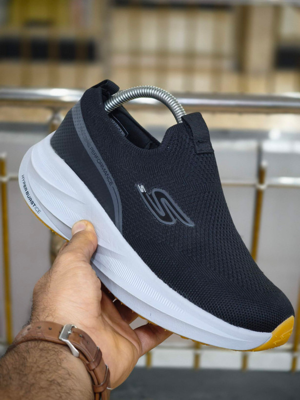 کفشی طبی اسکیچرز اسلیپ مسترکوالیتی بدون بند /سایز 40 الی 45/Skechers Slip-ins Uomo/ مشکی
