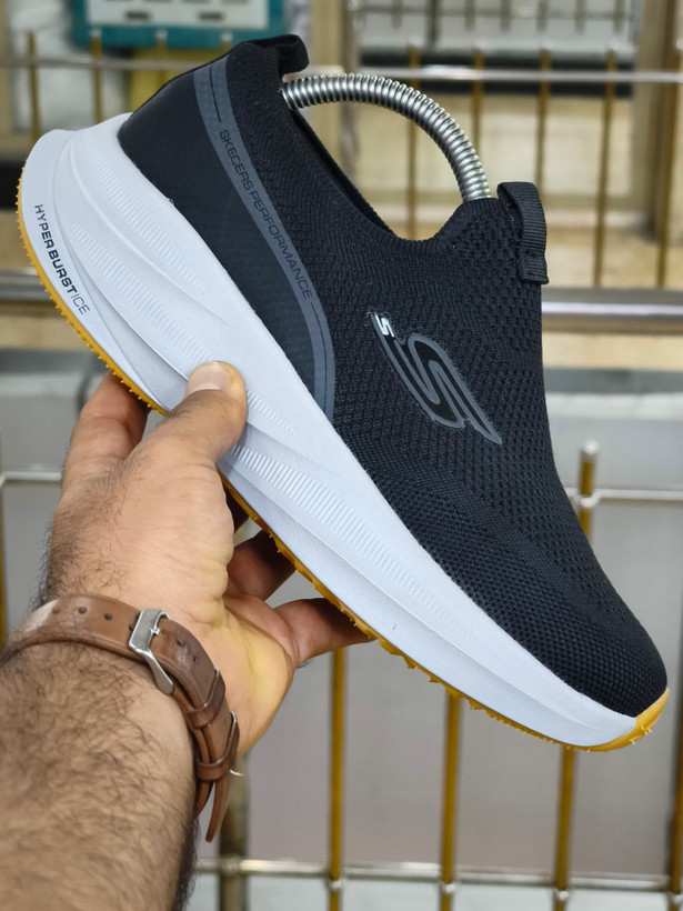 کفشی طبی اسکیچرز اسلیپ مسترکوالیتی بدون بند /سایز 40 الی 45/Skechers Slip-ins Uomo/ مشکی