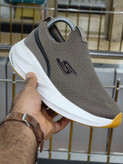کفشی طبی اسکیچرز اسلیپ مسترکوالیتی بدون بند /سایز 40 الی 45/Skechers Slip-ins Uomo/ قهوه ای