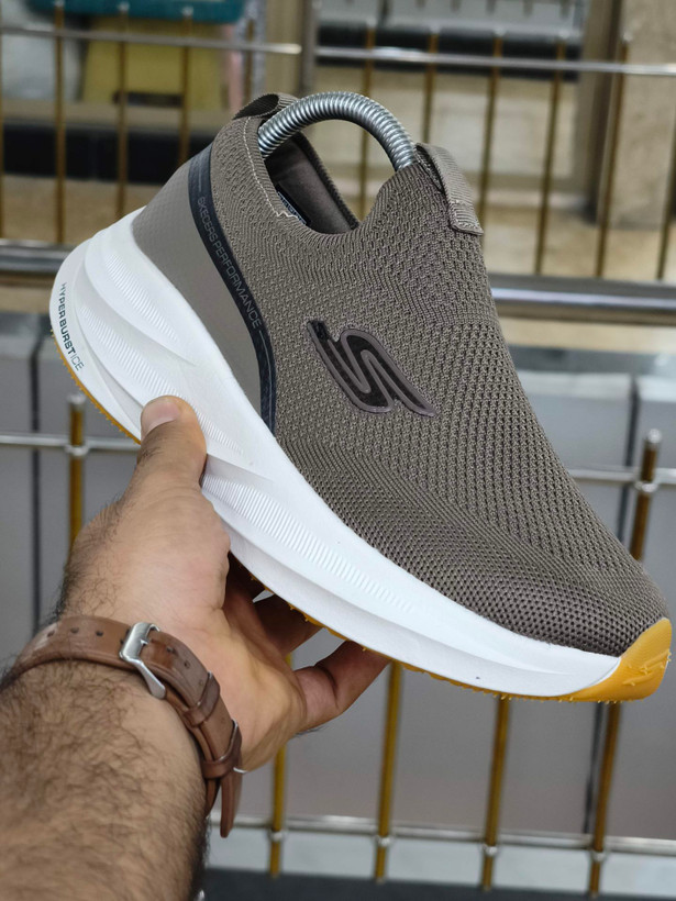 کفشی طبی اسکیچرز اسلیپ مسترکوالیتی بدون بند /سایز 40 الی 45/Skechers Slip-ins Uomo/ قهوه ای