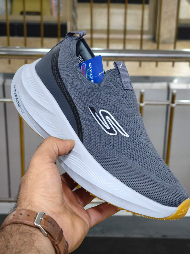 کفشی طبی اسکیچرز اسلیپ مسترکوالیتی بدون بند /سایز 40 الی 45/Skechers Slip-ins Uomo/ طوسی