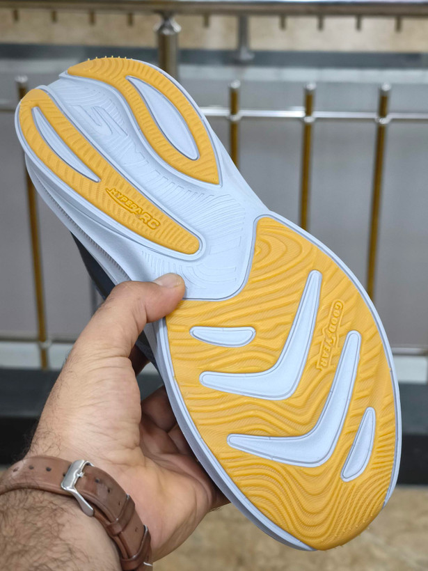 کفشی طبی اسکیچرز اسلیپ مسترکوالیتی بدون بند /سایز 40 الی 45/Skechers Slip-ins Uomo/ طوسی