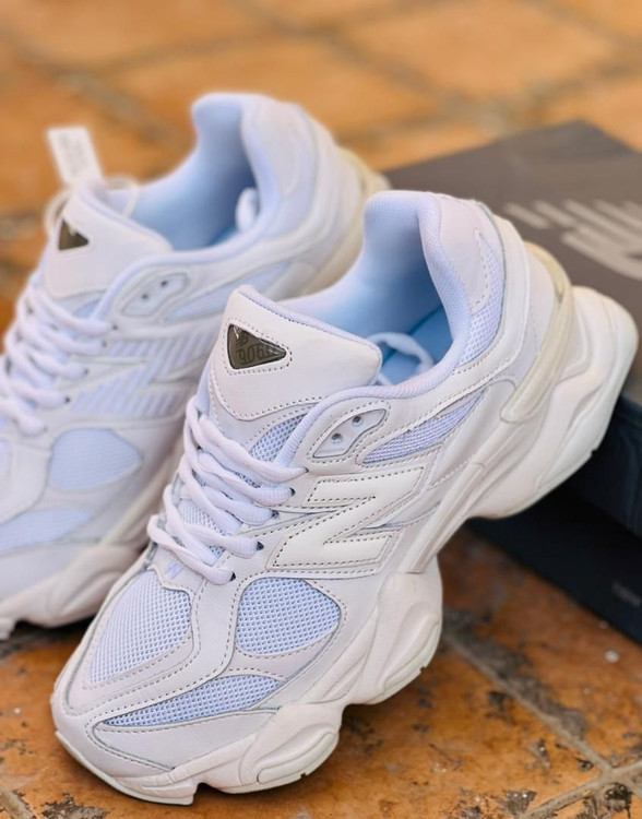 کتونی نیوبالانس 9060 مسترکوالیتی /سایز 37 الی 40/New Balance 9060/ فروش عمده و تک / سفید