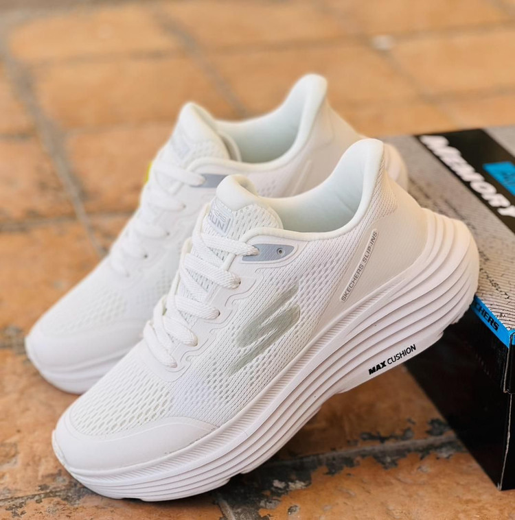 کتونی اسکیچرز مدل مکس ران مسترکوالیتی / سایز ۳۷ الی ۴۰ /Skechers Max Run/ سفید