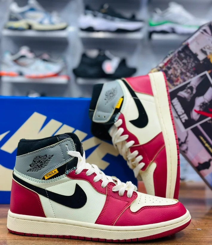 کتونی نایک ایر جردن ساق دار مسترکوالیتی وارداتی /سایز 40 الی 45/ Nike Air jordan
