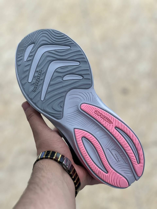 کتونی اسکیچرز هایپر برست کربن مسترکوالیتی /سایز 37 الی 40 /Skechers Hyper Burst Carbon/ طوسی صورتی
