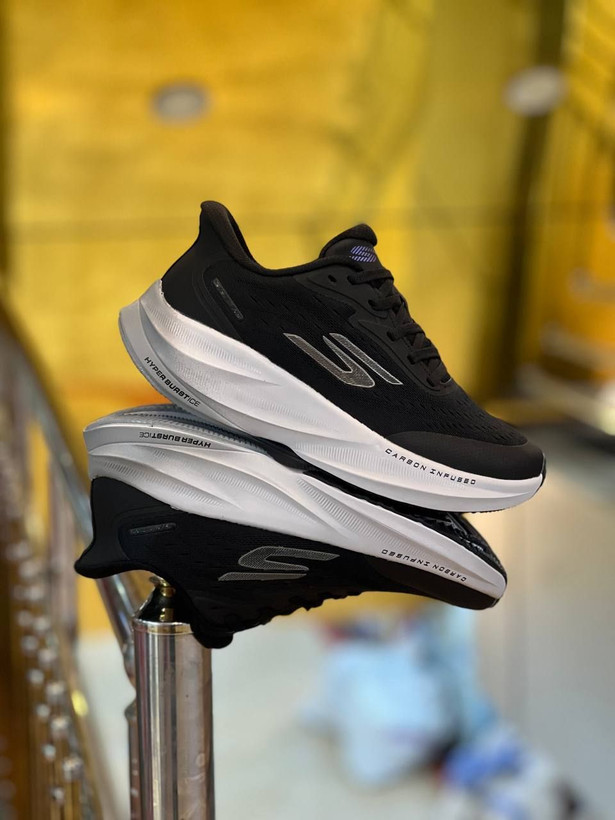 کتونی اسکیچرز هایپر برست کربن مسترکوالیتی /سایز 37 الی 40 /Skechers Hyper Burst Carbon/ مشکی
