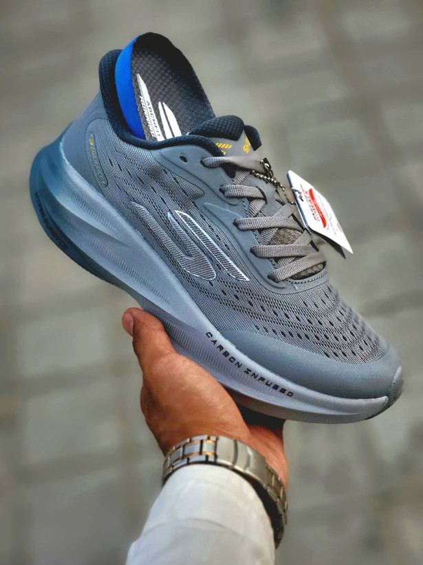 کتونی اسکیچرز هایپر برست کربن مسترکوالیتی /سایز 40 الی 45 /Skechers Hyper Burst Carbon/ طوسی